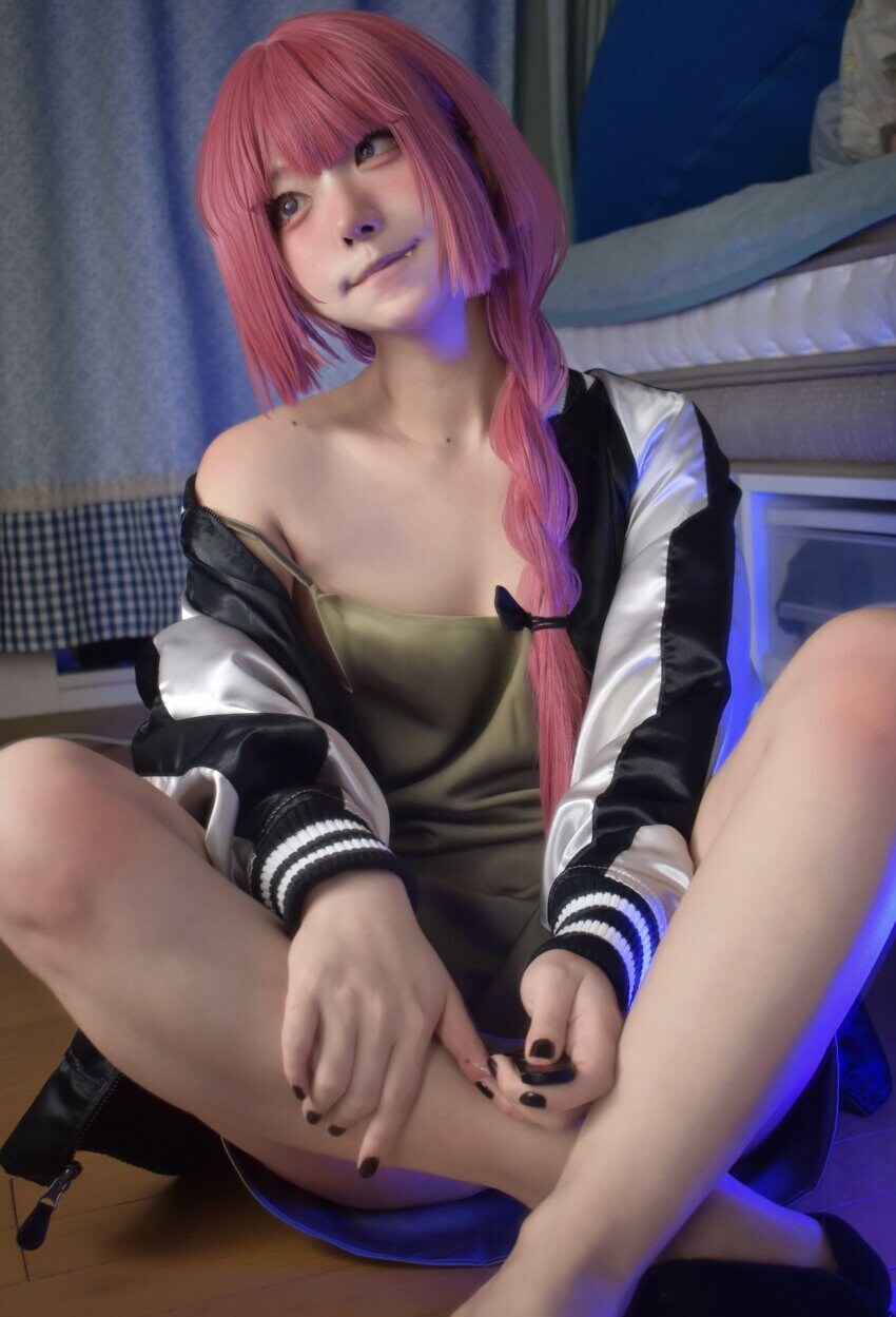 유독 퀄 쩌는 코스플레이어가 많은 알중녀.jpg_12.jpg