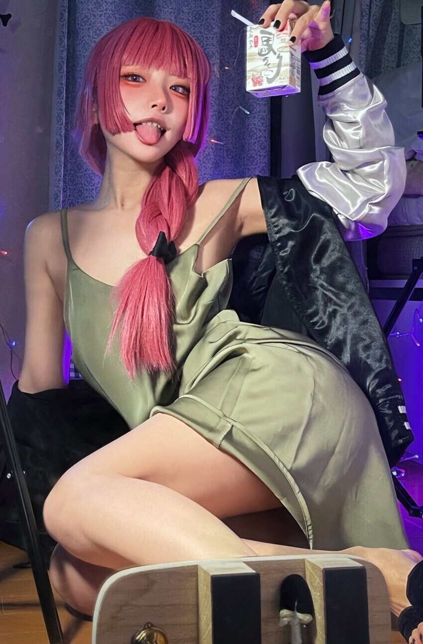 유독 퀄 쩌는 코스플레이어가 많은 알중녀.jpg_16.jpg