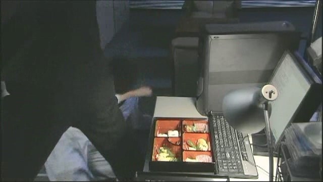 남자친구를 살해한게 당신과 정을 나누던 고위관료 아닙니까!?_3.jpg