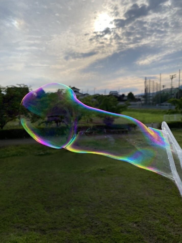 ㅈ같은 비눗방울.jpg_1.jpg