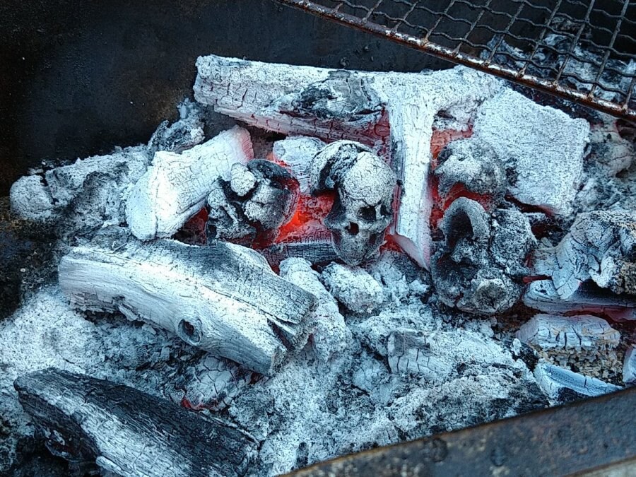 아즈텍 에디션 숯_1.jpg