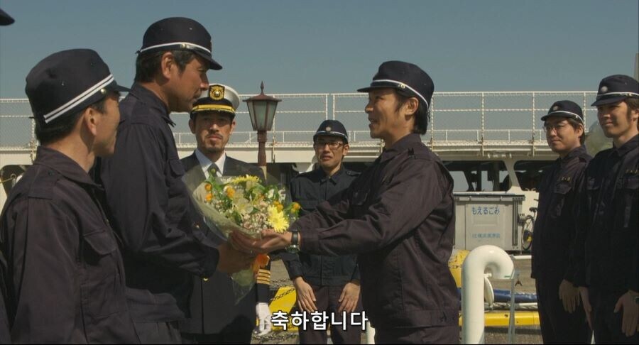 주인공이 남극의 쉐프가 된 이유_13.jpg