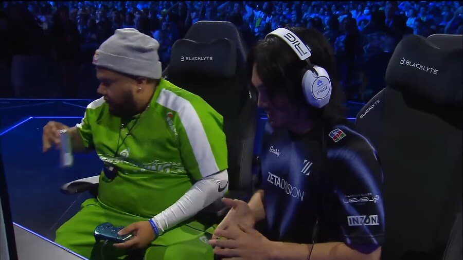 격투게임별 우승자들이 사용한 컨트롤러_2.png