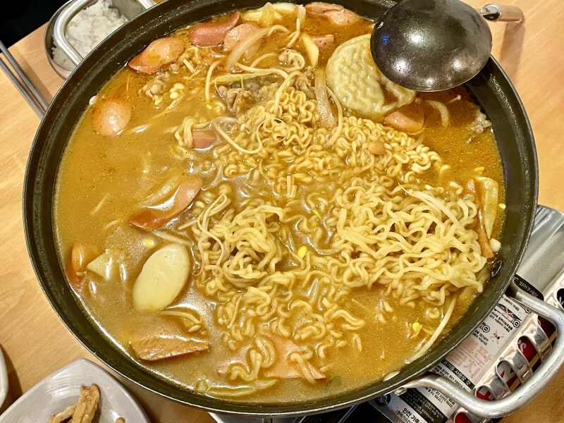호불호 부대찌개.jpg_1.jpg