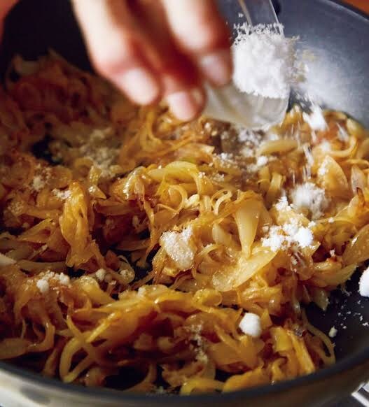 의외로 외국에서 양파볶을때 많이 쓰는 기법.jpg_2.jpg