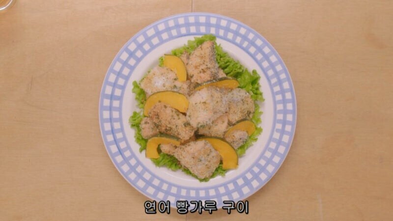 남극기지에 와서 밥해주고 빨래해주는_18.jpg