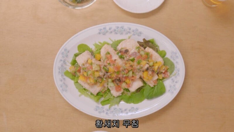 남극기지에 와서 밥해주고 빨래해주는_19.jpg