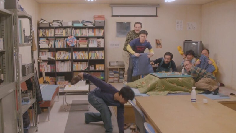 남극기지에서 밥해주고 빨아주던 여자의 정체_19.jpg