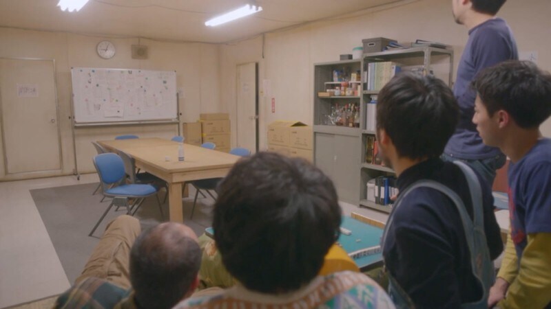 남극기지에서 밥해주고 빨아주던 여자의 정체_41.jpg