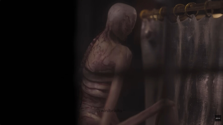 어둠의 존재가 자신을 노리는지도 모르고 속 편히 목욕하는 누나_7.jpg