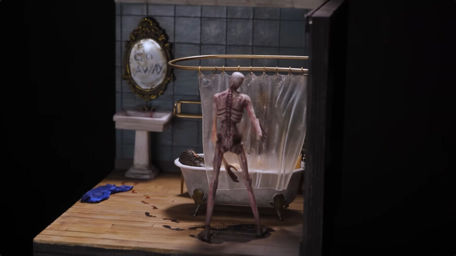 어둠의 존재가 자신을 노리는지도 모르고 속 편히 목욕하는 누나_9.jpg