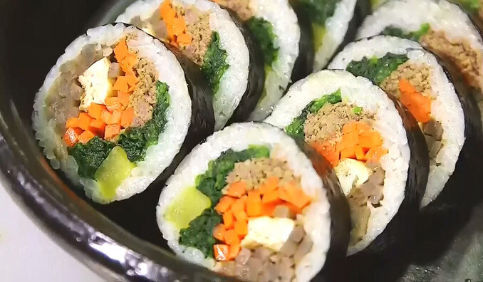 김밥에는 2개의 문파가 있지_2.jpg