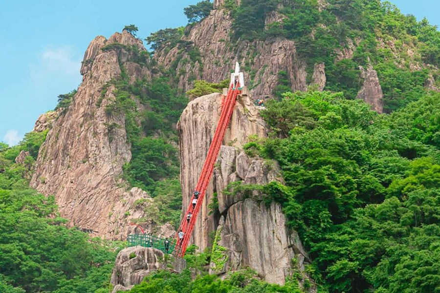 한국 최초의 산악 계단_2.jpg