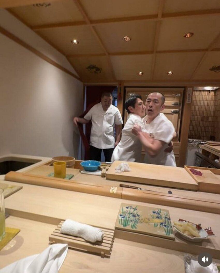 Ai)스시집 장인 열받게 하기_1.jpg