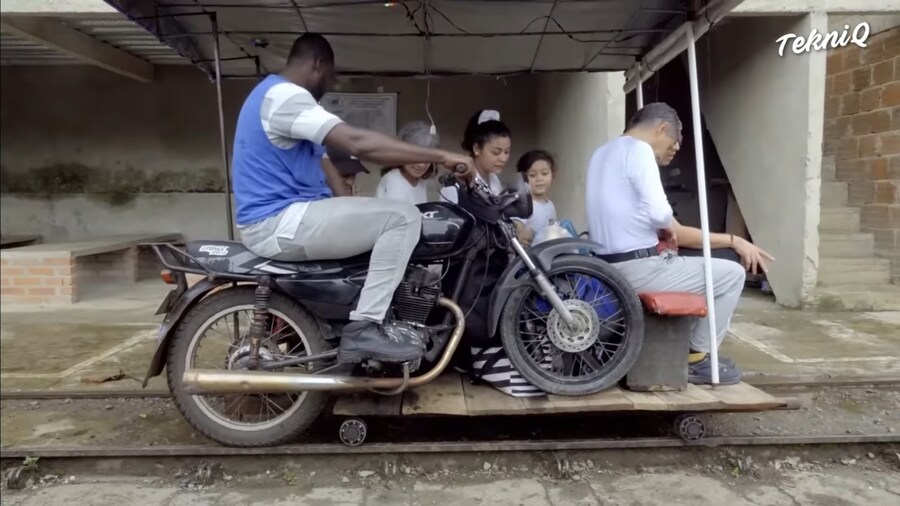 버려진 철로를 사용하는 법_6.jpg