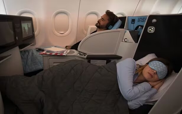 비행기 비지니스석 처음탈때 의외로 실망하는거_2.png