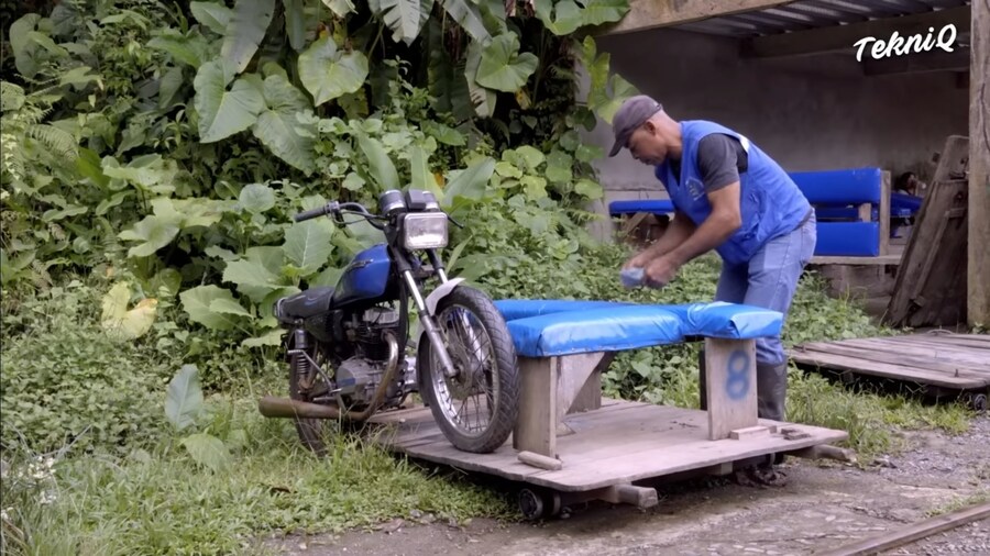 버려진 철로를 쓰는 방법_2.jpg