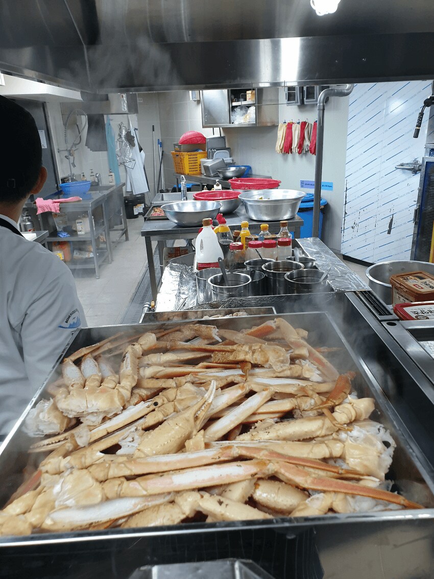 남극 연구대원들이 먹는다는 빈약한 메뉴들.._2.png