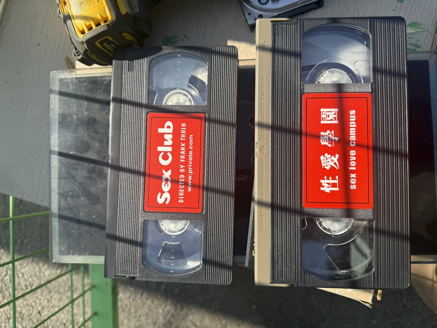 젊은 칭구들은 텍스트로만 봤을 전설템_1.jpg