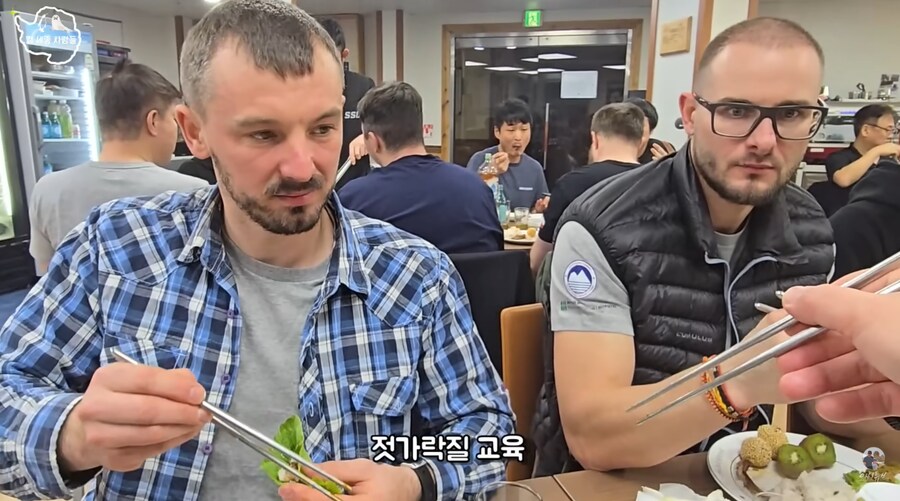 남극의 셰프 모순?_11.png