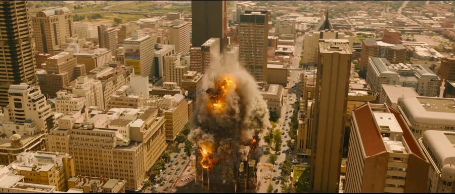 [MCU]빌딩을 사는 토니 스타크_7.jpg