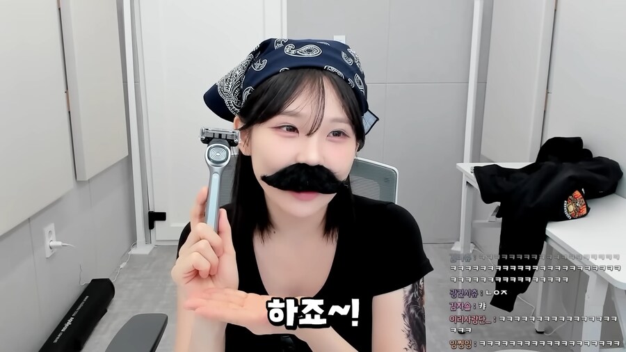 점점 미쳐가는 유튜브 광고 생태계.jpg_15.png