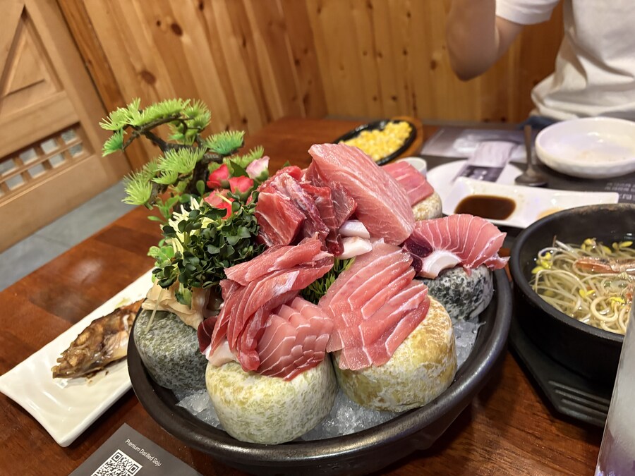 혼밥 혼술 눈치볼거 없는게_1.jpg