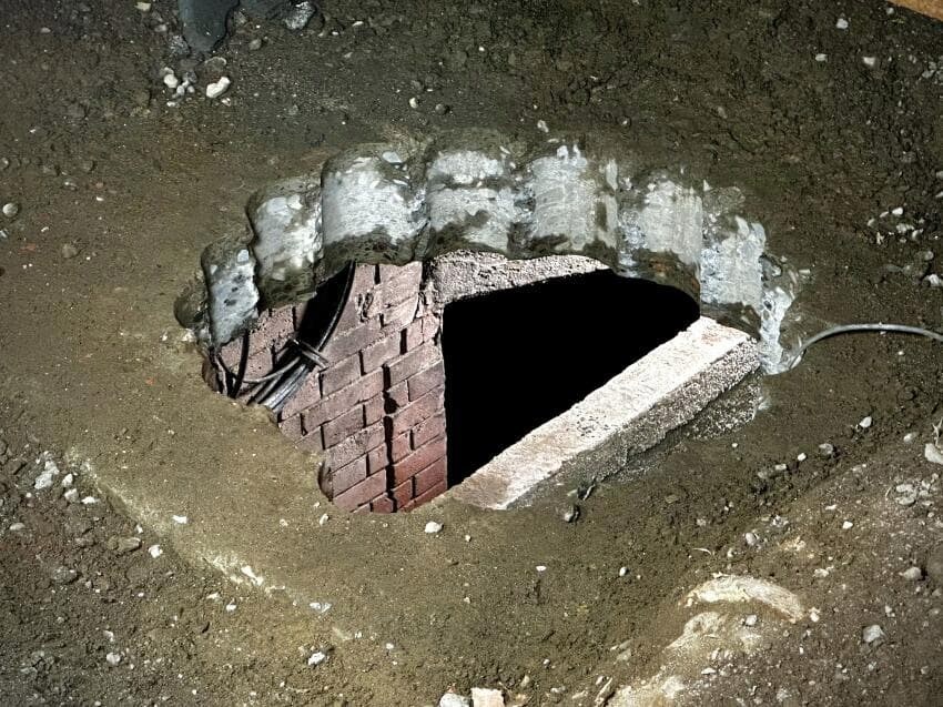 신촌 거리 폐쇄됨_2.jpg