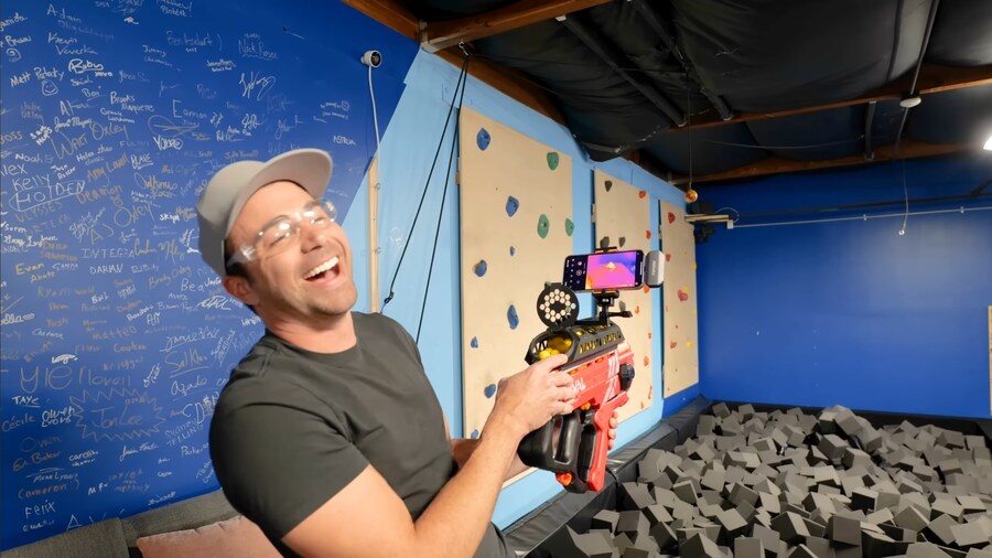 사상 최악의 숨바꼭질_12.jpg