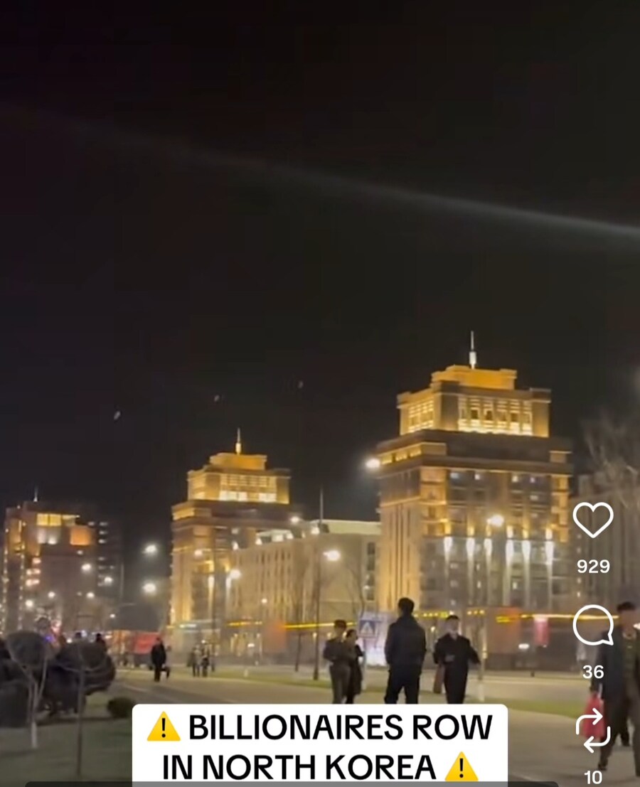 북한의 선택받은 상류층들이 산다는 평양 아파트촌_1.jpg