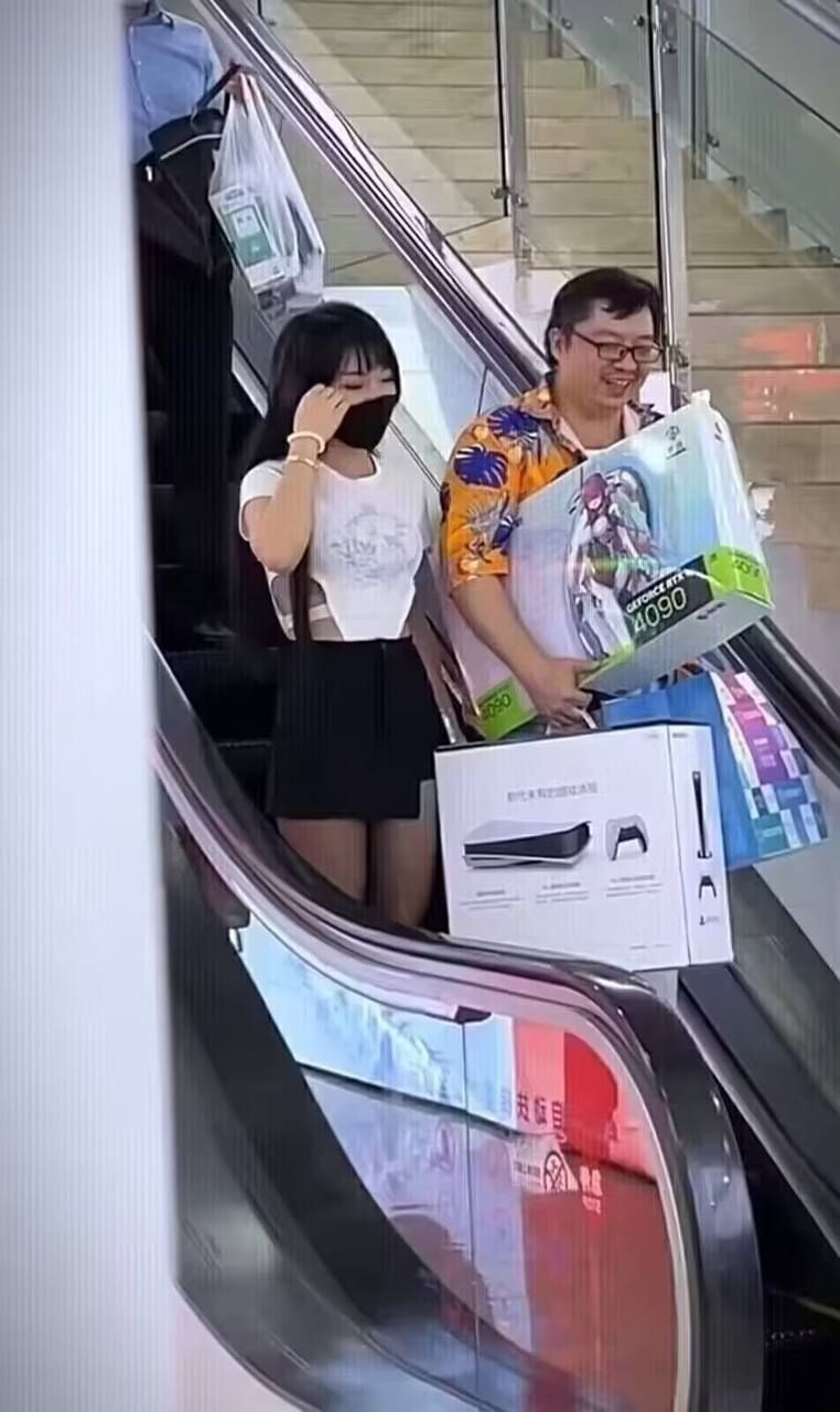 전생에 나라를 구한 남자.jpg_1.jpg