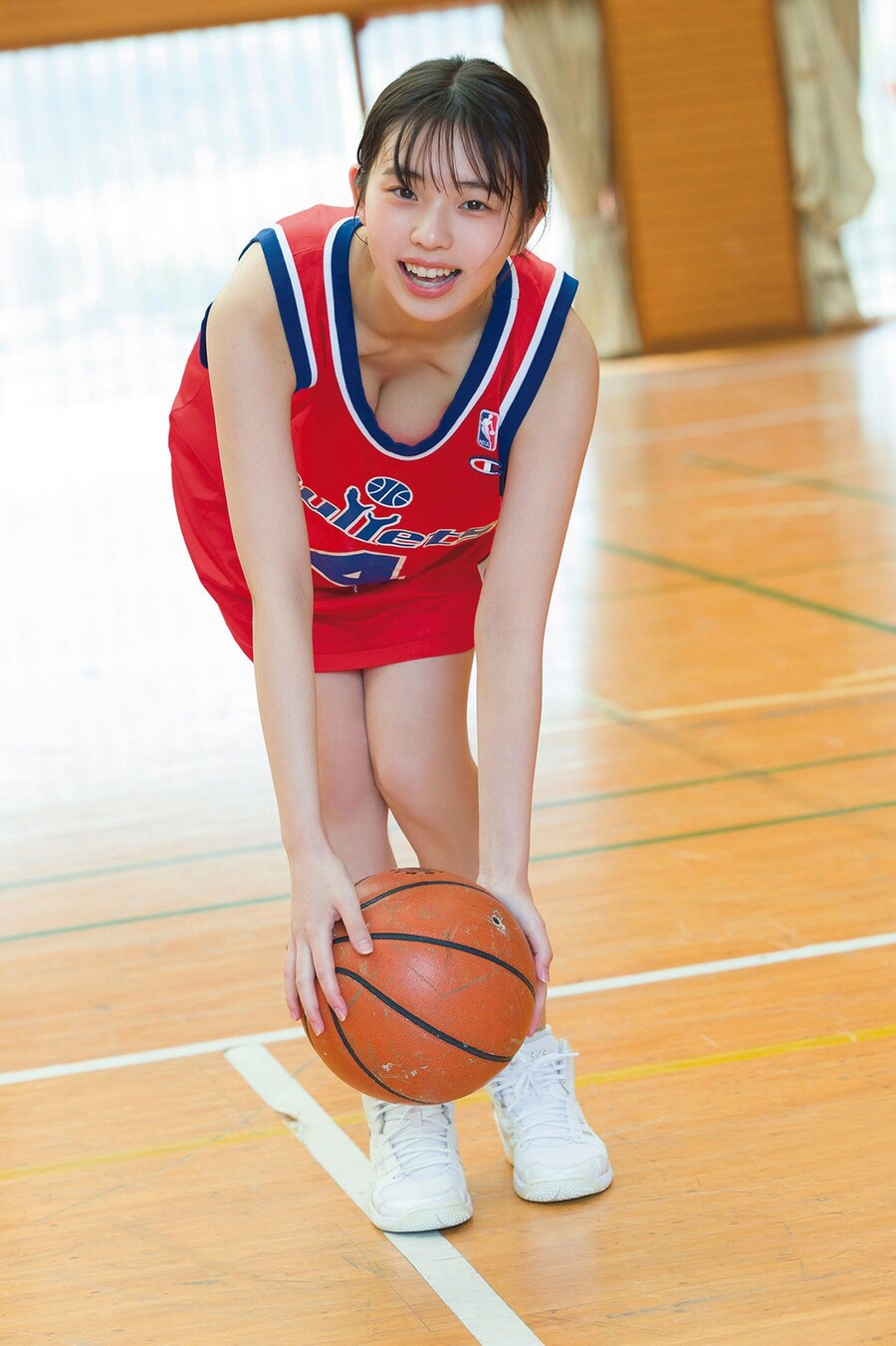 호불호 갈리는 복장 jpg_2.jpg