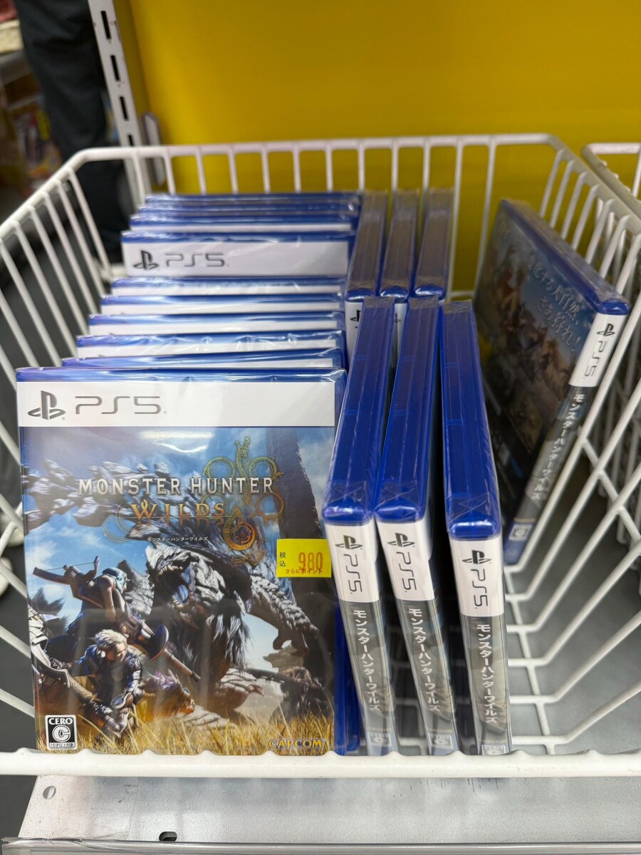 만원짜리 게임이 된 시리즈 작품.jpg_1.jpg