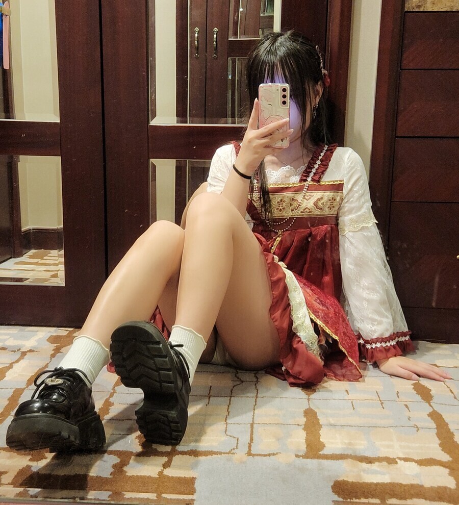 호불호 갈린다는 허벅지 jpg_2.jpg