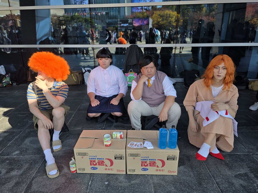 지스타에 나타난 가족 코스프레.jpg_3.jpg