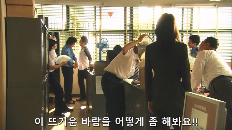 에어컨이 고장나면 꼭 A/S를 불러라._13.jpg