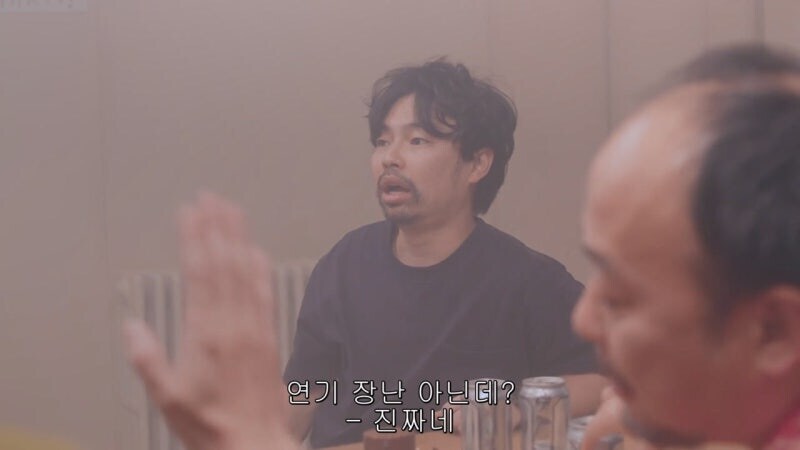 남극의약탈자들 : 저희가 기지 내에서 바베큐 파티를 해드릴게유_4.jpg
