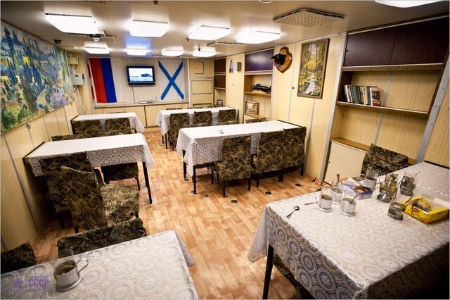 러시아군 잠수함의 내부_3.jpg