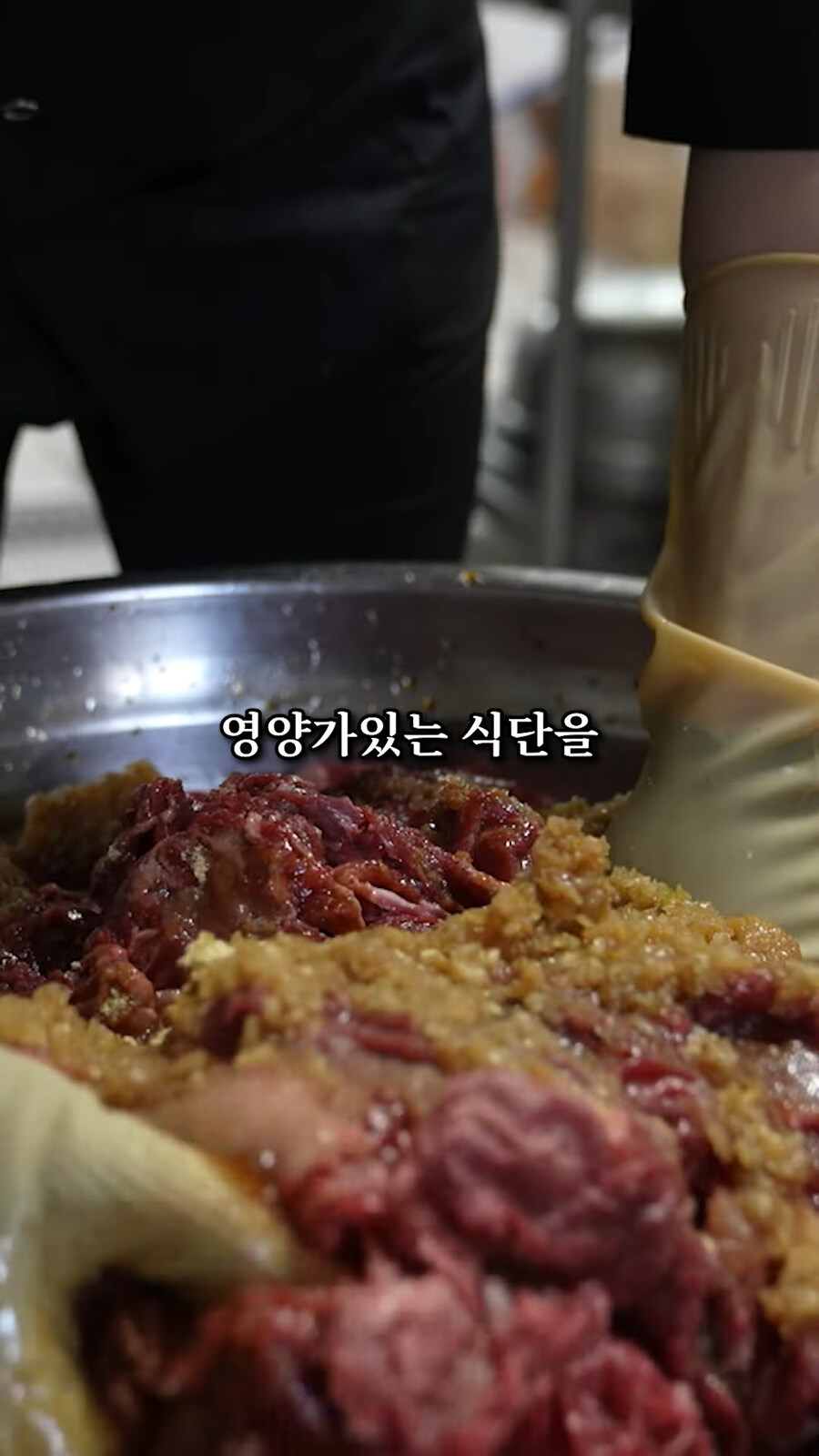 하루에 딱 세타임만 운영하는 무료식당_16.jpg