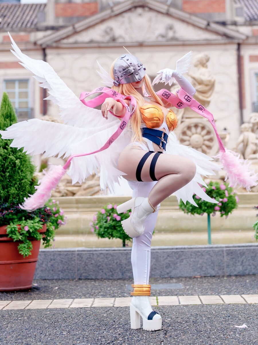 엔젤우몬을 소환, 천국의 화살 발동_1.jpg