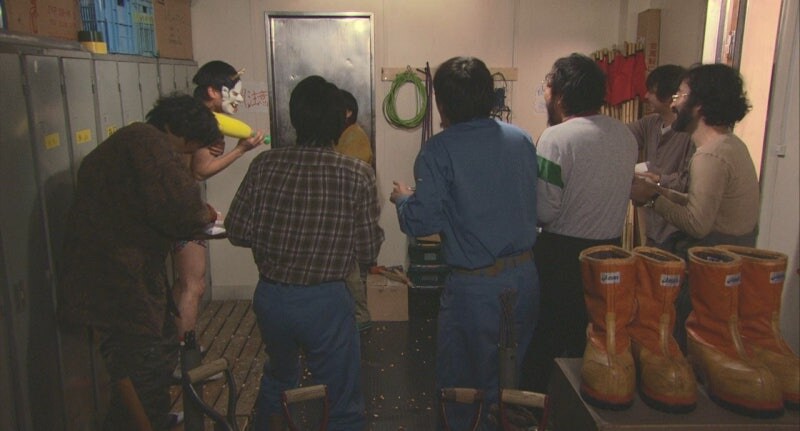 일본 남극기지에서 일어나는 이지메 현장_11.jpg