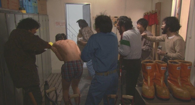 일본 남극기지에서 일어나는 이지메 현장_13.jpg