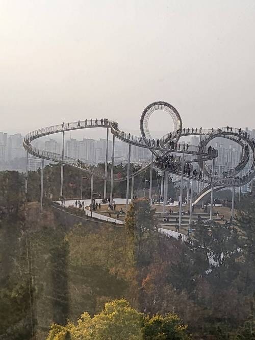 포항 공중계단.. 밤에 멀리서 보면.._1.jpg