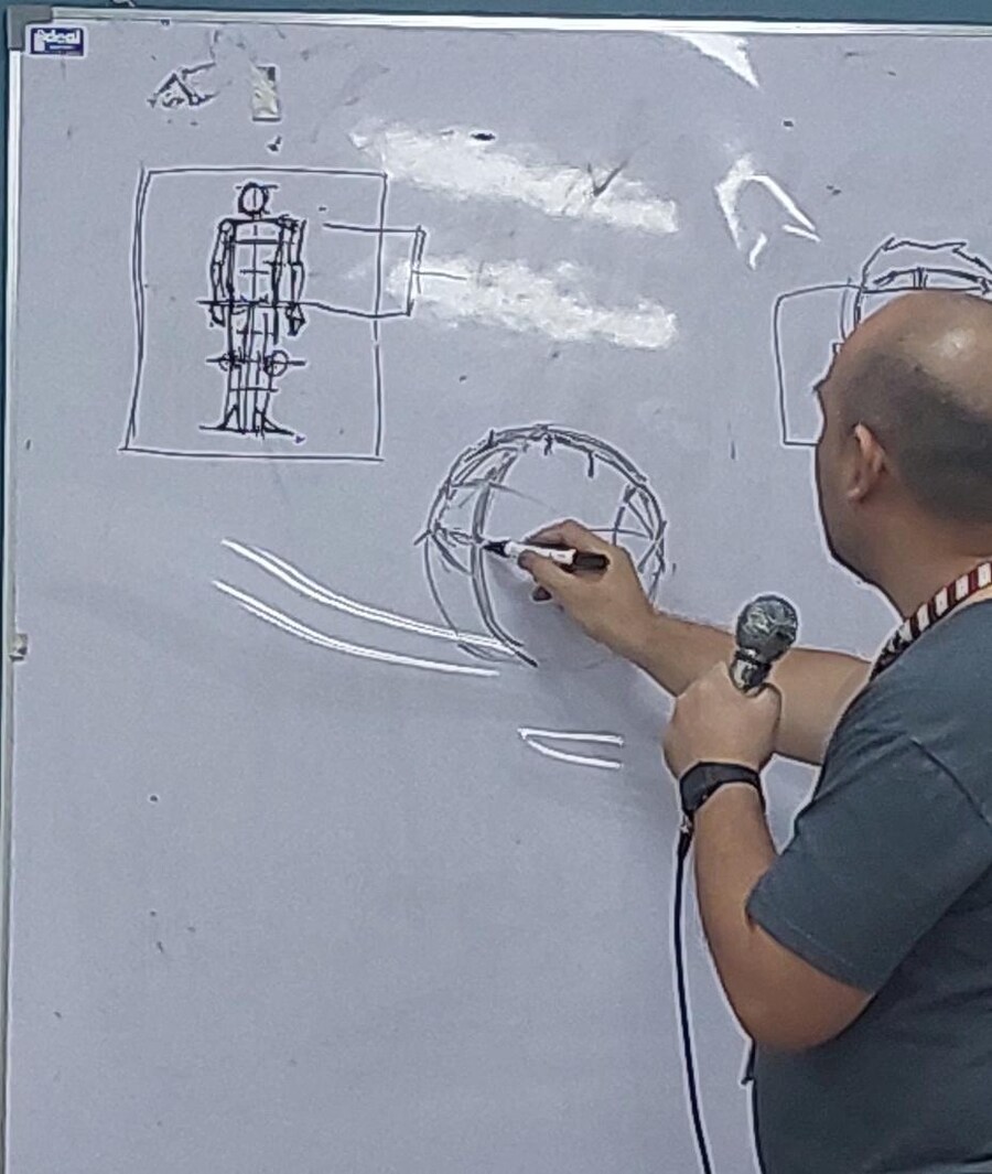 외국 미술 교수님이 그려준 프리렌_2.jpg