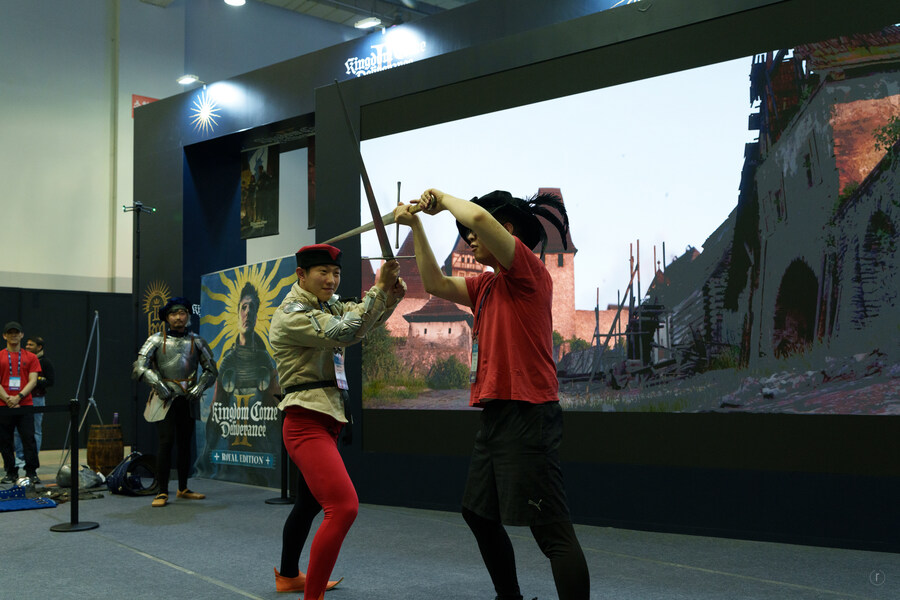 지스타)(스압) 킹덤컴2 arma korea 중세 무술 시연_6.jpg