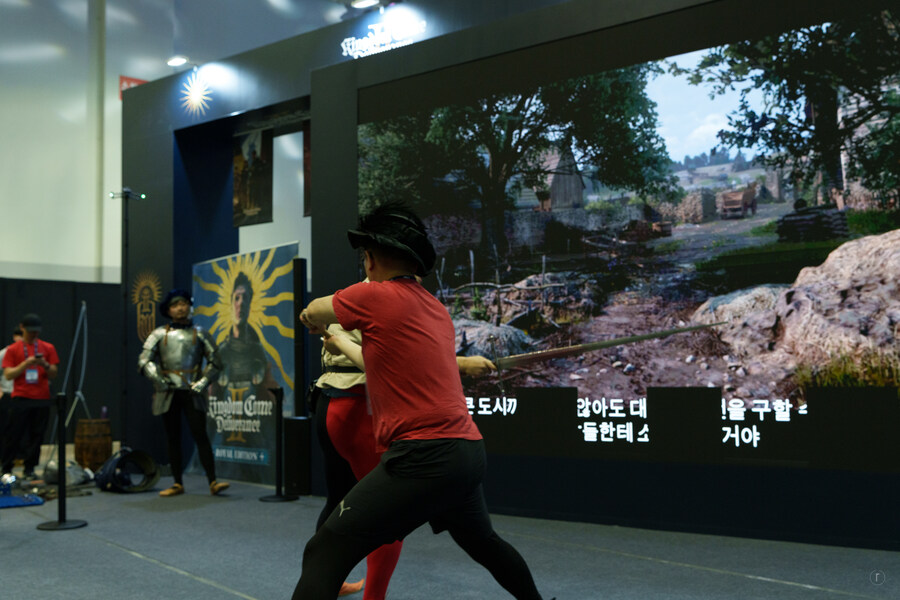 지스타)(스압) 킹덤컴2 arma korea 중세 무술 시연_7.jpg