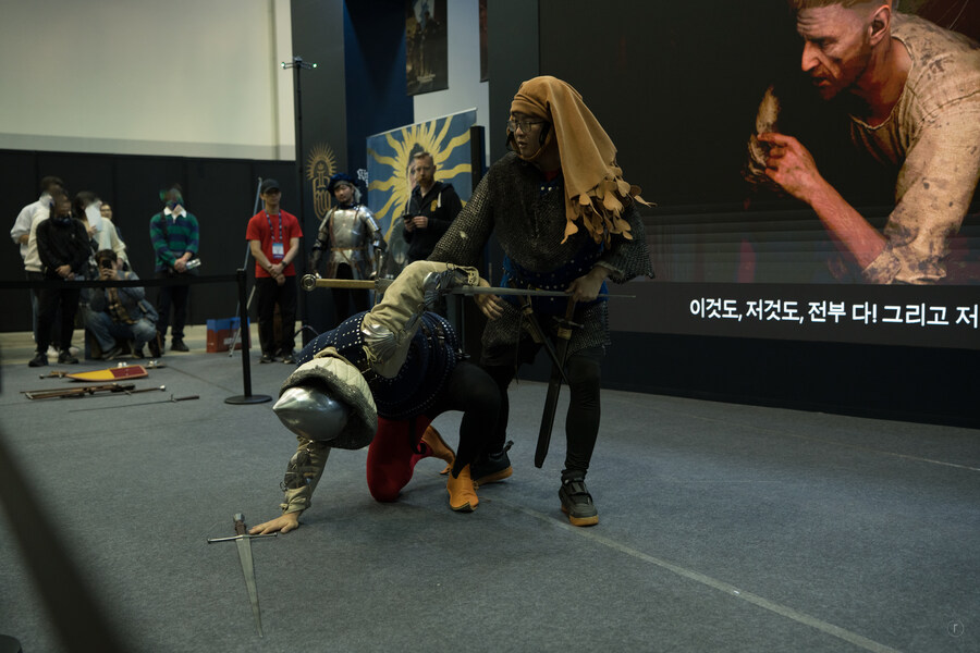 지스타)(스압) 킹덤컴2 arma korea 중세 무술 시연_38.jpg