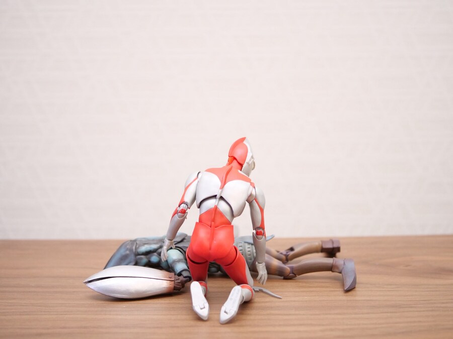 괴수를 처리한 울트라맨.jpg_2.jpg