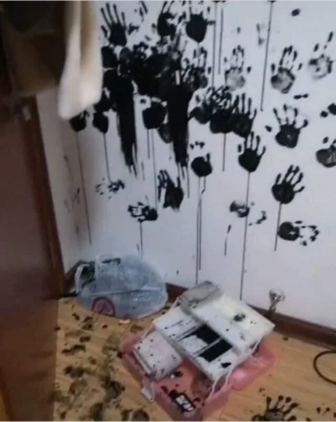 ??? : 그래서 엄마 아빠가 나한테 뭘 할 수 있는데?_1.webp