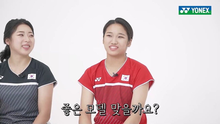 화보 찍은 안세영을 부러워하는 이용대 선수_6.jpg